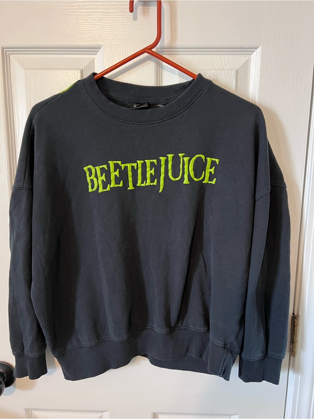 Beetlejuice Graphic Sweatshirt Black Green S/M